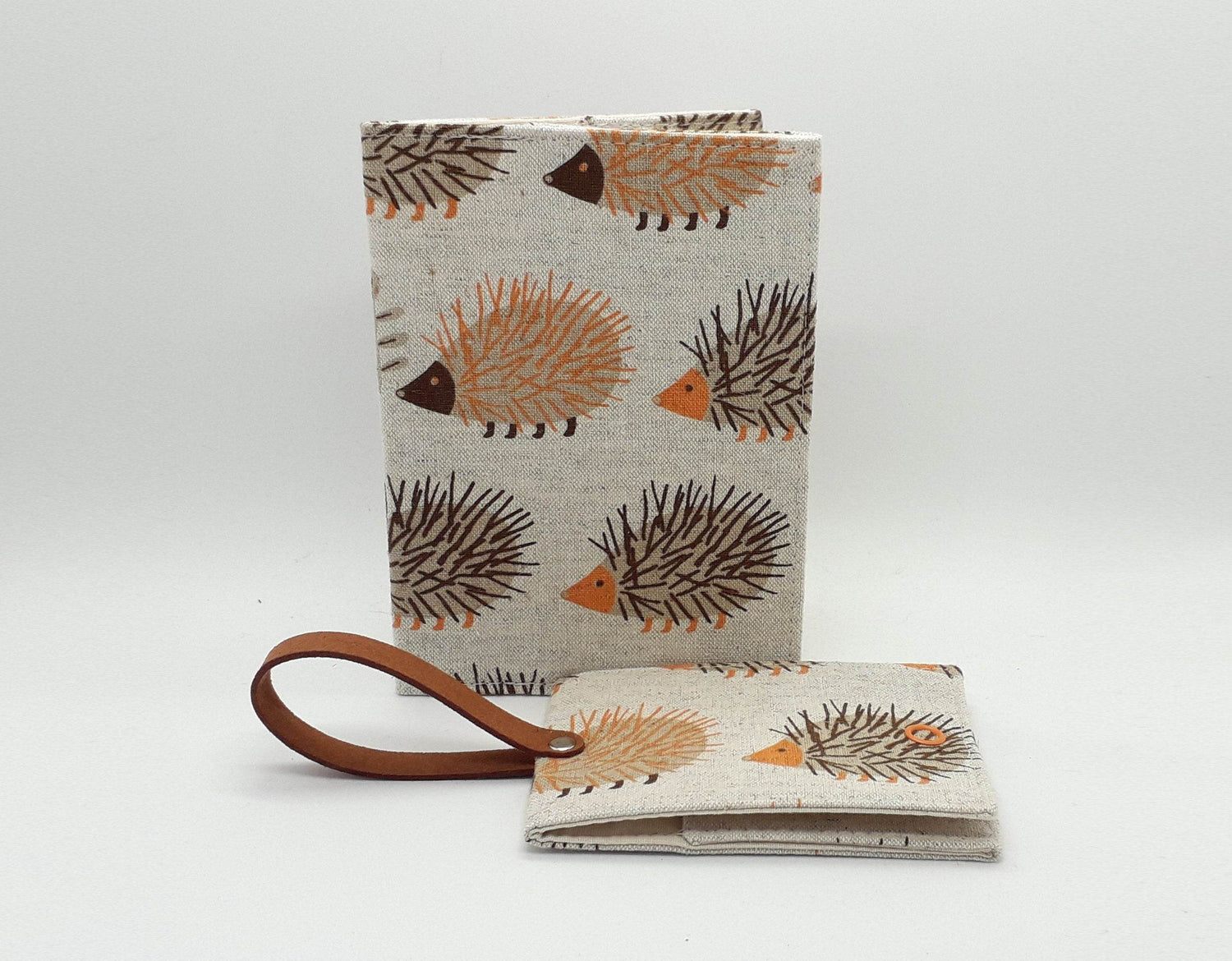 Brown Hedgehog Travel Set - Wild Abandon