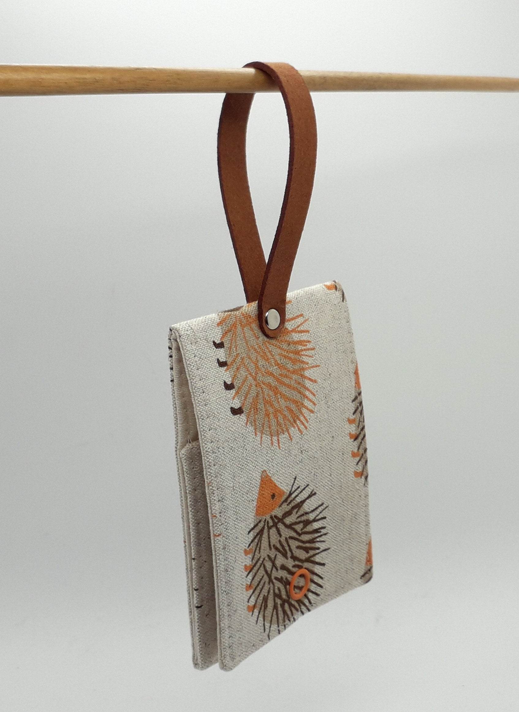 Brown Hedgehog Luggage Tag - Wild Abandon
