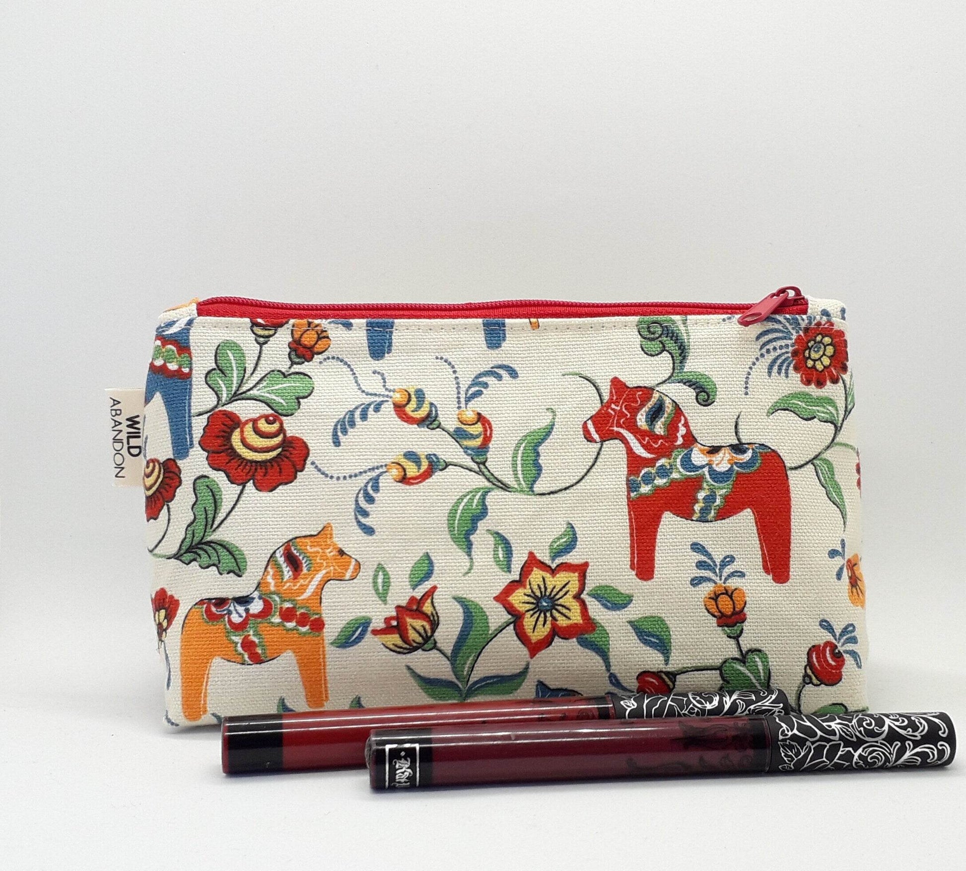 Dala Horse Ivory Zip Pouch - Wild Abandon